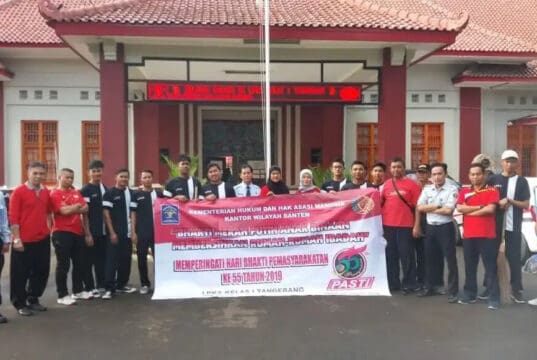 Pasukan Merah Putih LPKA I Tangerang Adakan Bersih Masjid