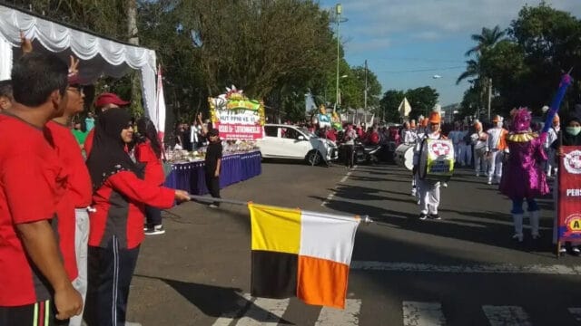 Jalan Sehat dan Donor Darah Masal Dalam Rangka HUT PPNI Ke 45