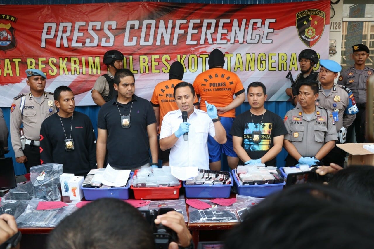 Polresta Tangerang Berhasil Ungkap Kasus Rekondisi Smartphone Ilegal