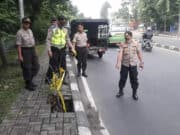 Lubang di Jalan Raya Daan Mogot KM19,7, di Police Land Polsek Batu ceper