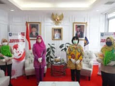 Mengisi Ramadhan, Dharma Wanita Ditjen Politik dan PUM Gelar Baksos