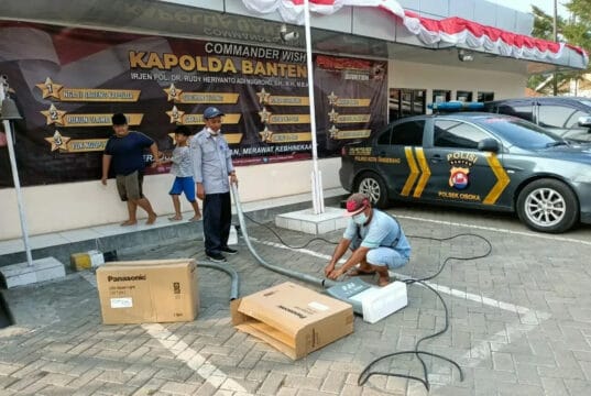 Peningkatan Pelayanan Untuk Masyarakat, Kapolsek Cisoka Gandeng Dishub Pasang Lampu PJU