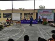 Satpol PP dan Damkar Beri Sosialisasi dan Simulasi Penanggulangan Bencana di SMPN 26 Purworejo