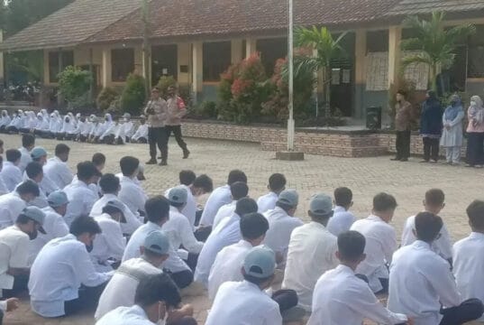 Cegah Tawuran Pelajar, Kapolsek Cisoka : Sambangi SMAN 27 Kabupaten Tangerang Berikan Imbauan Kamtibmas