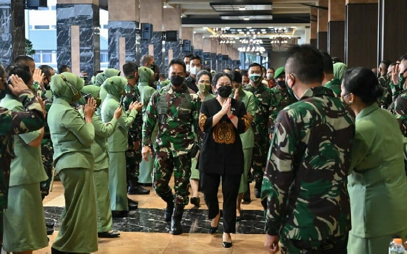 Hadir Dalam Rapim TNI-Polri, Puan Beri Pembekalan