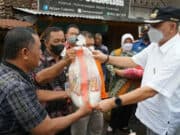 Pantau Banjir, Bupati Purworejo Bersama Jajarannya Beri Bantuan