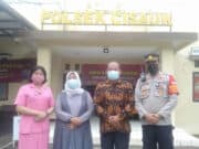 Kapolsek Cisauk Lepas Anggota yang memasuki masa Purna