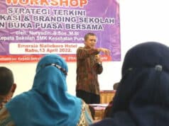 Jadi Narasumber Workshop Se SMK Swasta di Yogyakarta. Nuryadin : Semoga SMK Kesehatan Purworejo Bisa Dijadikan Inspirasi