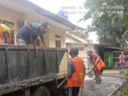 Proyek Betonisasi di Jalan Gang H. Jain Cijengir, Kasi Ekbang Kecamatan Curug Terkesan Tutup Mata