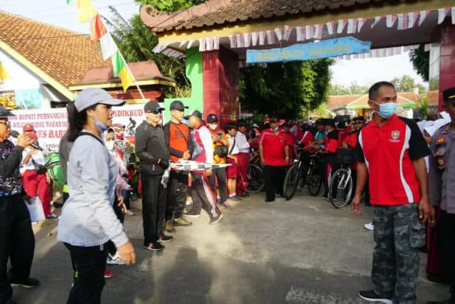 Bupati Gowes Bareng Korwilcambidik Bayan