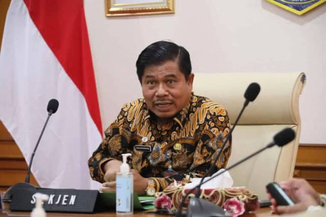 Sekjen Kemendagri : Pejabat Perlu Transformasikan Diri Sebagai Pelayan Masyarakat