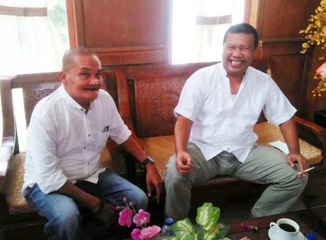 Calon Gubernur Jambi 2024 H Romi Hariyanto, SE (kanan) bersama Koordinator KPRH Noer Faisal.