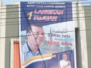 Sekretariat Arizona Komunitas Pengagum Romi Hariyanto (KPRH) di Jalan Sunan Kalijaga No 134 RT 12 kelurahan Simpang III Sipin, Kecamatan Kota Baru Jambi 36126.