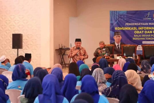 Muhammad Rizal DPR RI Gelar Sosialisasi Obat dan Makanan Bersama Tokoh Masyarakat di Desa Sukamulya Cikupa