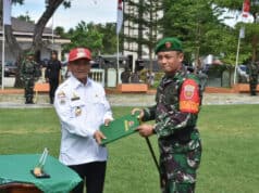 Bupati Polewali Mandar, H. Andi Ibrahim Masdar menyampaikan terima kasih kepada TNI khususnya Korem 142/Tatag dan Kodim 1402/Polman atas terselenggaranya TMMD Di Kabupaten Polewali Mandar.