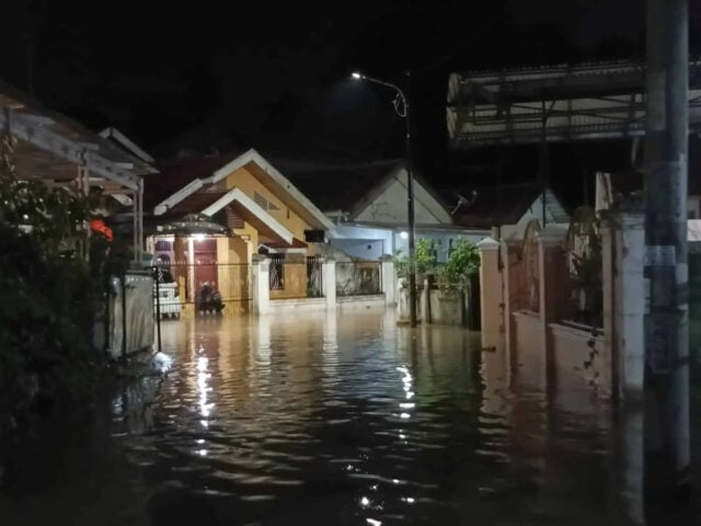 Perumahan Teguh Permai I tergenang banjir.