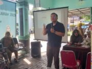 Reses di Puskesmas Kutai, Abraham Garuda Tegaskan Pentingnya Deteksi Dini Kanker Serviks
