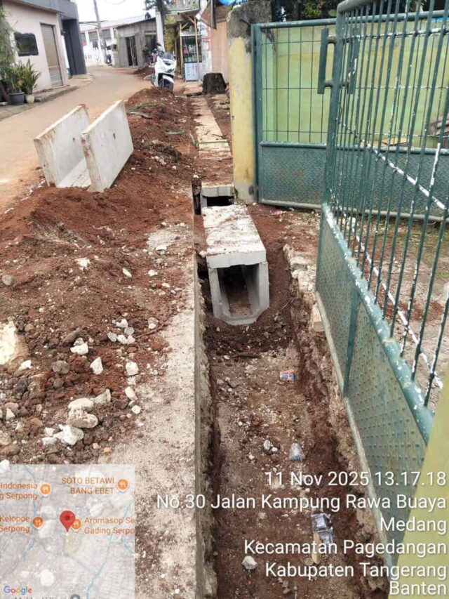 Proyek U-Ditch di Kampung Rawa Buaya Disorot: Diduga Tidak Sesuai Spesifikasi dan Minim Informasi Publik