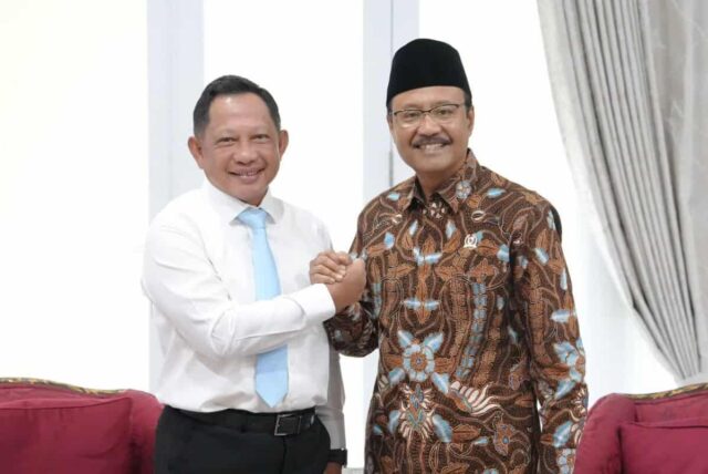 Mendagri dan Mensos Bahas Integrasi Layanan Puskesos dengan Posyandu