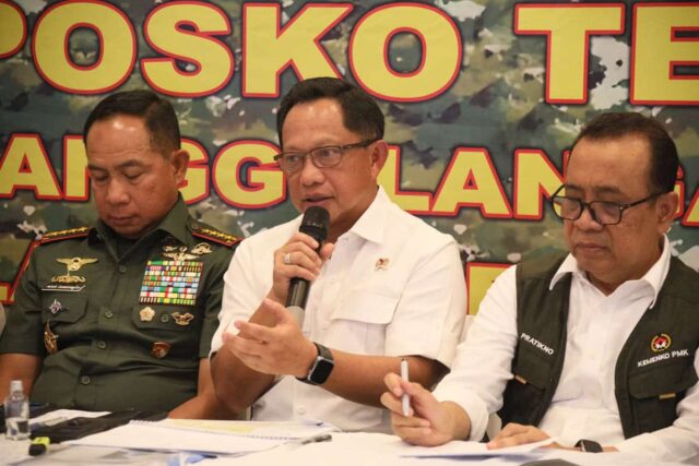 Percepat Penanganan, Mendagri Ajak Pemda Bantu Daerah Terdampak Bencana