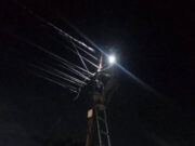 Penarikan Kabel PJU Malam Hari di Mauk Disorot, Diduga Abaikan SOP dan Tanpa Pengawasan