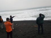 Seorang Pelajar Asal Gresik Hilang Terseret Arus di Pantai Dewa Ruci Purworejo