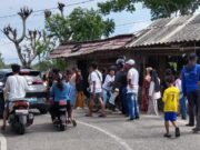 ‎Warga Geruduk Gubug Yang Diduga Tempat Prostitusi di Tanjung Anom