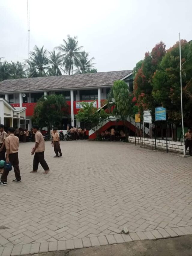 Dugaan Pungli LKS Kembali Mencuat di SMPN 4 Kohod Pakuhaji, Wali Murid Sampaikan Keluhan