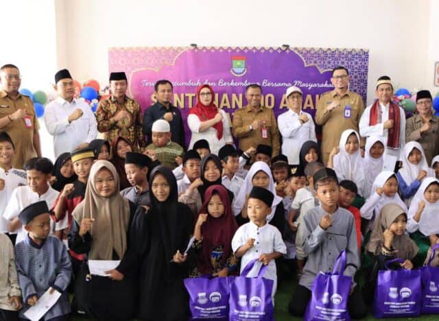 HUT ke-8 RSUD Pakuhaji Diwarnai Santunan Anak Yatim dan Cek Layanan Kesehatan Gratis