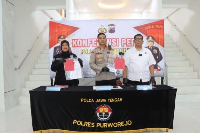 Ngaku Polisi, Sindikat Penipu Gasak Rp87 Juta dari Warga Purworejo