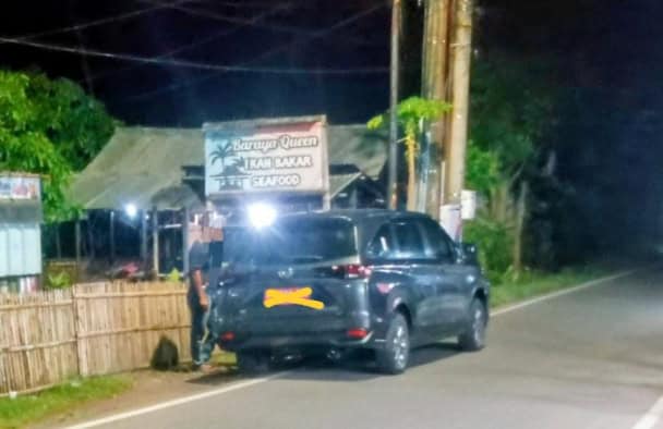 Diduga Disalahgunakan, Mobil Dinas Plat Merah Parkir di Kawasan Wisata Tanjung Anom pada Malam Hari