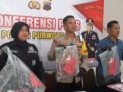 Gara-Gara Judi Online, Tetangga Tewas Ditusuk: Polres Purworejo Bongkar Pembunuhan Sadis di Loano