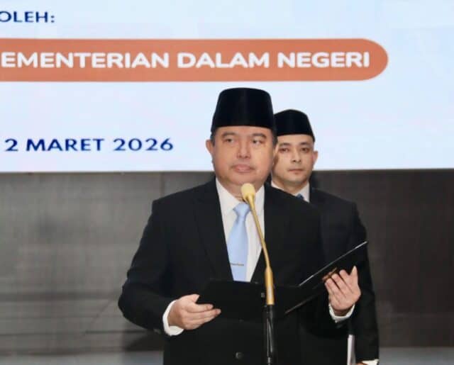Lantik 64 Pejabat, Sekjen Kemendagri Tekankan Semangat Baru dan Kontribusi Terbaik