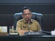 Mendagri Apresiasi Inflasi 2,42 Persen, Minta Pemda Waspadai Dampak Geopolitik Global