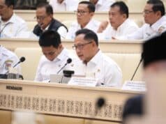 Rapat Bersama DPR RI, Mendagri Paparkan Langkah Strategis Perkuat BUMD