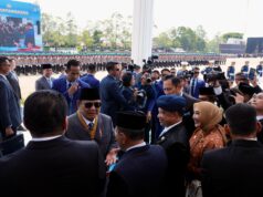 Mendagri Tito Hadiri Upacara Peringatan ke-80 Hari Bhayangkara di Bogor Mendagri Tito Hadiri Upacara Peringatan ke-80 Hari Bhayangkara di Bogor