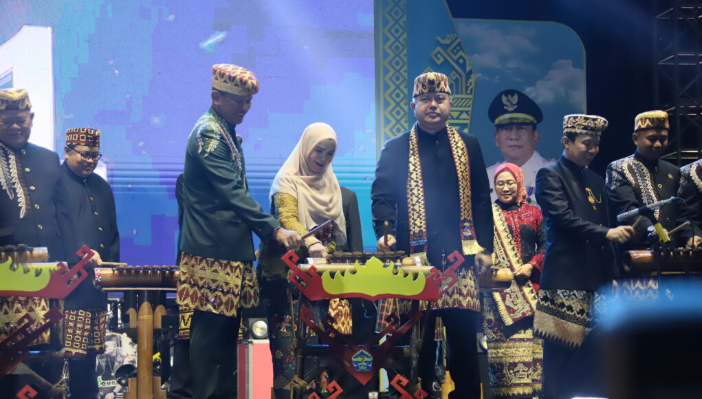 Sekjen Kemendagri: HUT ke-344 Bandar Lampung, Momentum Perkuat Ekonomi Daerah